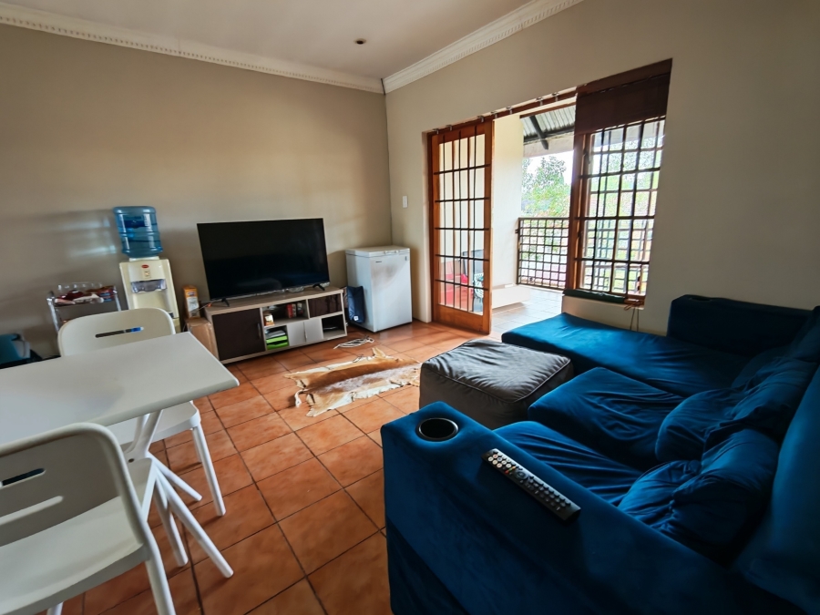2 Bedroom Property for Sale in Kannoniers Park North West